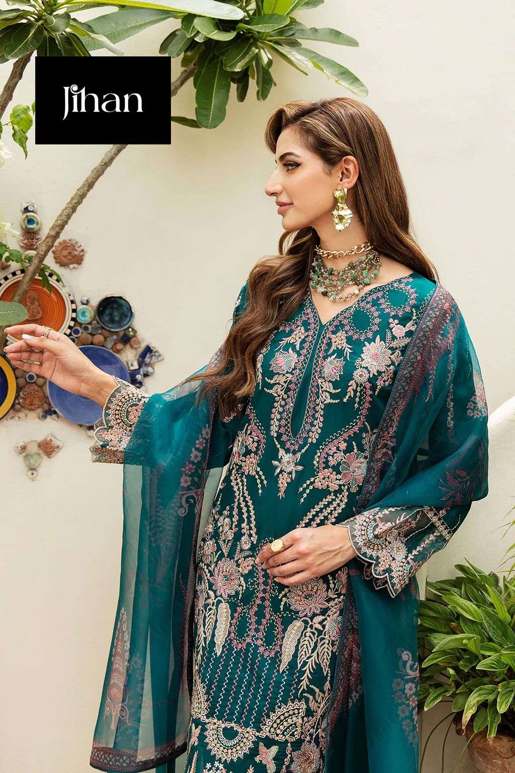 JIHAN RIWAYAT LUXURY LAWN COLLECTION 