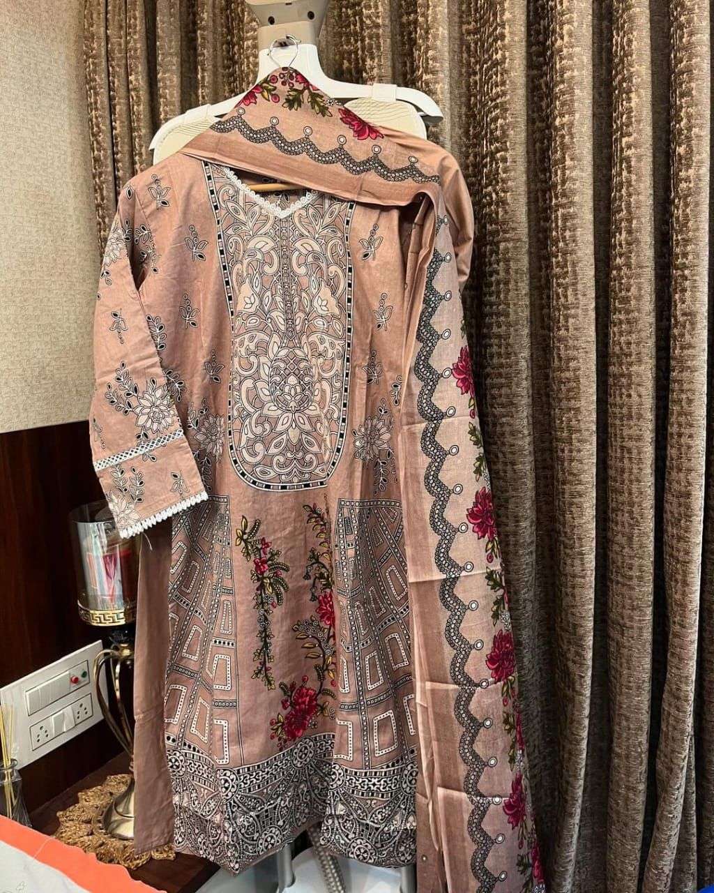 TAWAKKAL FABRICS MEHROZ LUXURY HEAVY COTTON COLLECTION VOL 7 READY MADE COLLECTION 