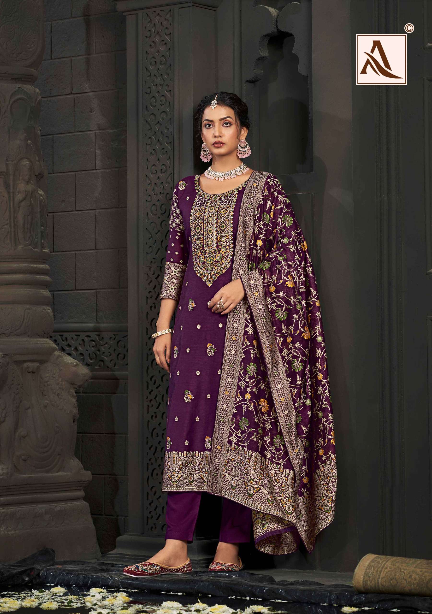 ALOK SUITS BLOOM TOUCH