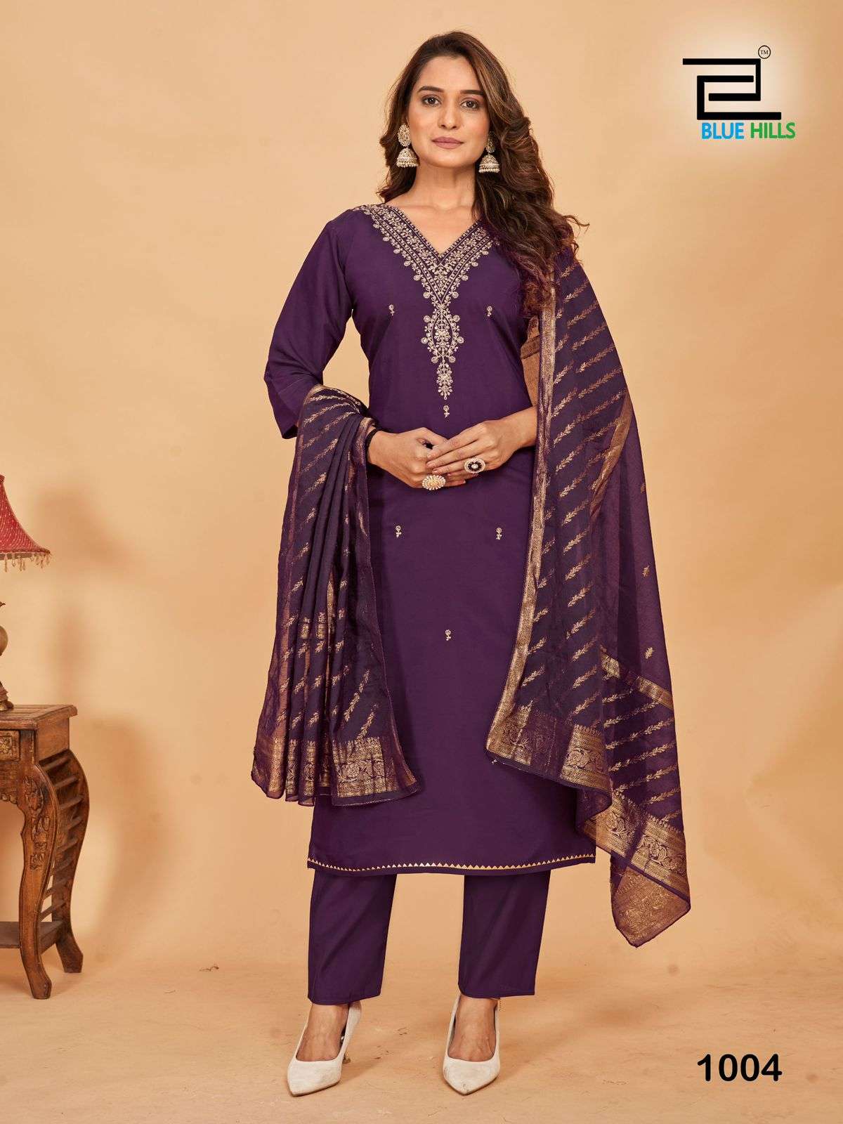 BLUE HILLS RAASHI 
