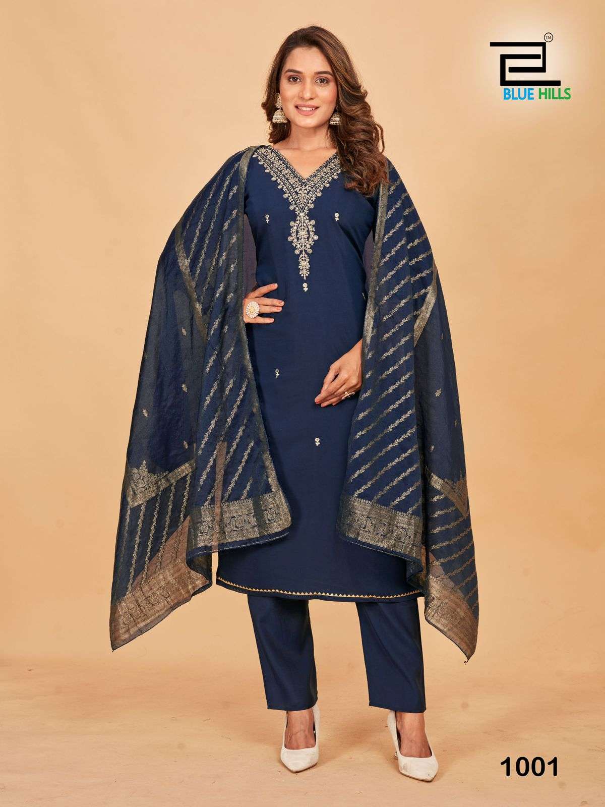 BLUE HILLS RAASHI 