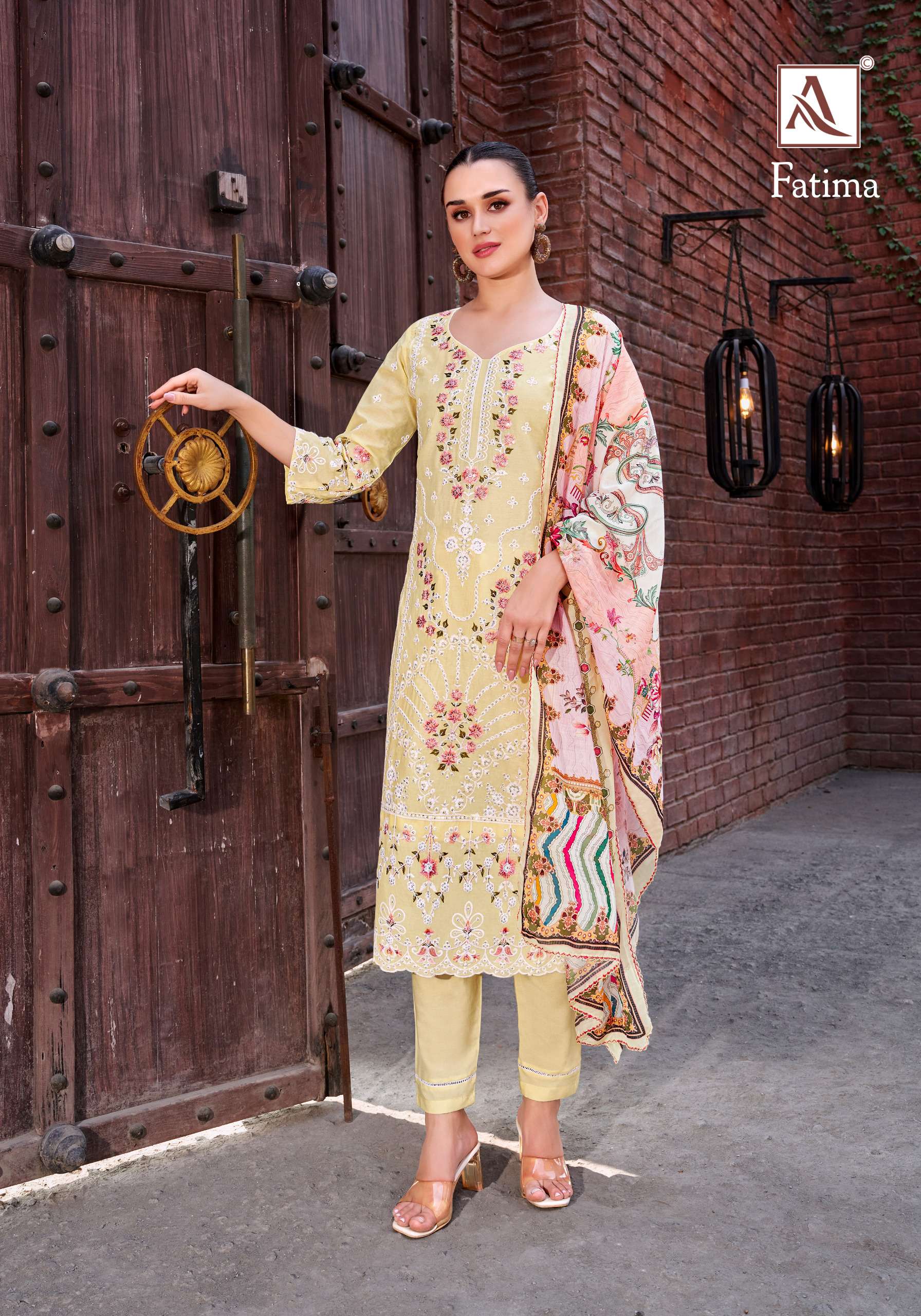 ALOK SUITS FATIMA