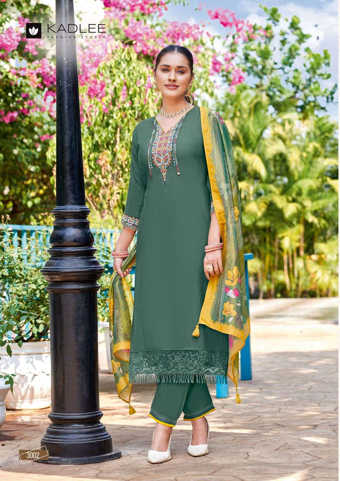 KADLEE FASHION CHUNARI