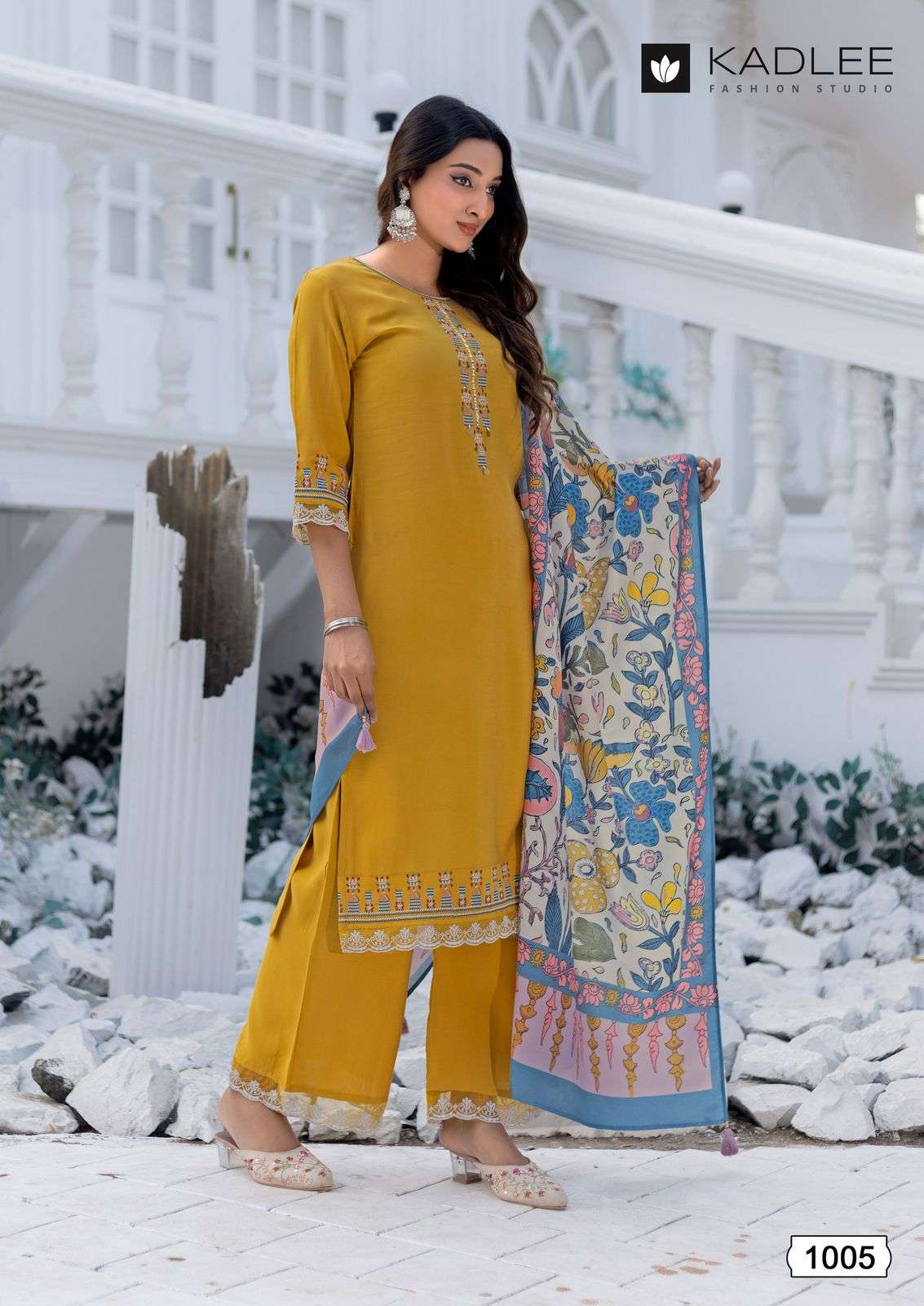 KADLEE FASHION EVERGREEN