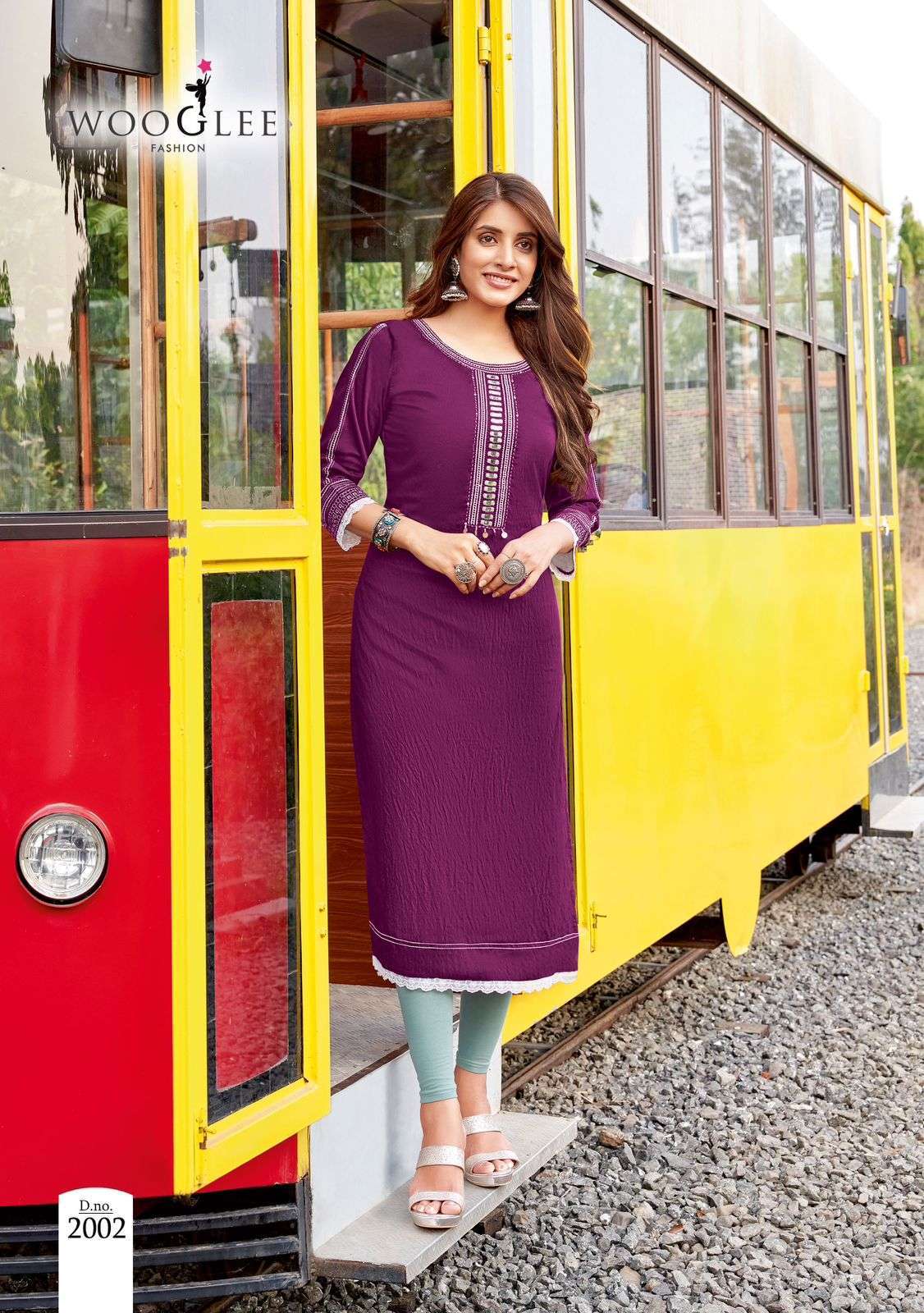 WOOGLEE ANANYA 