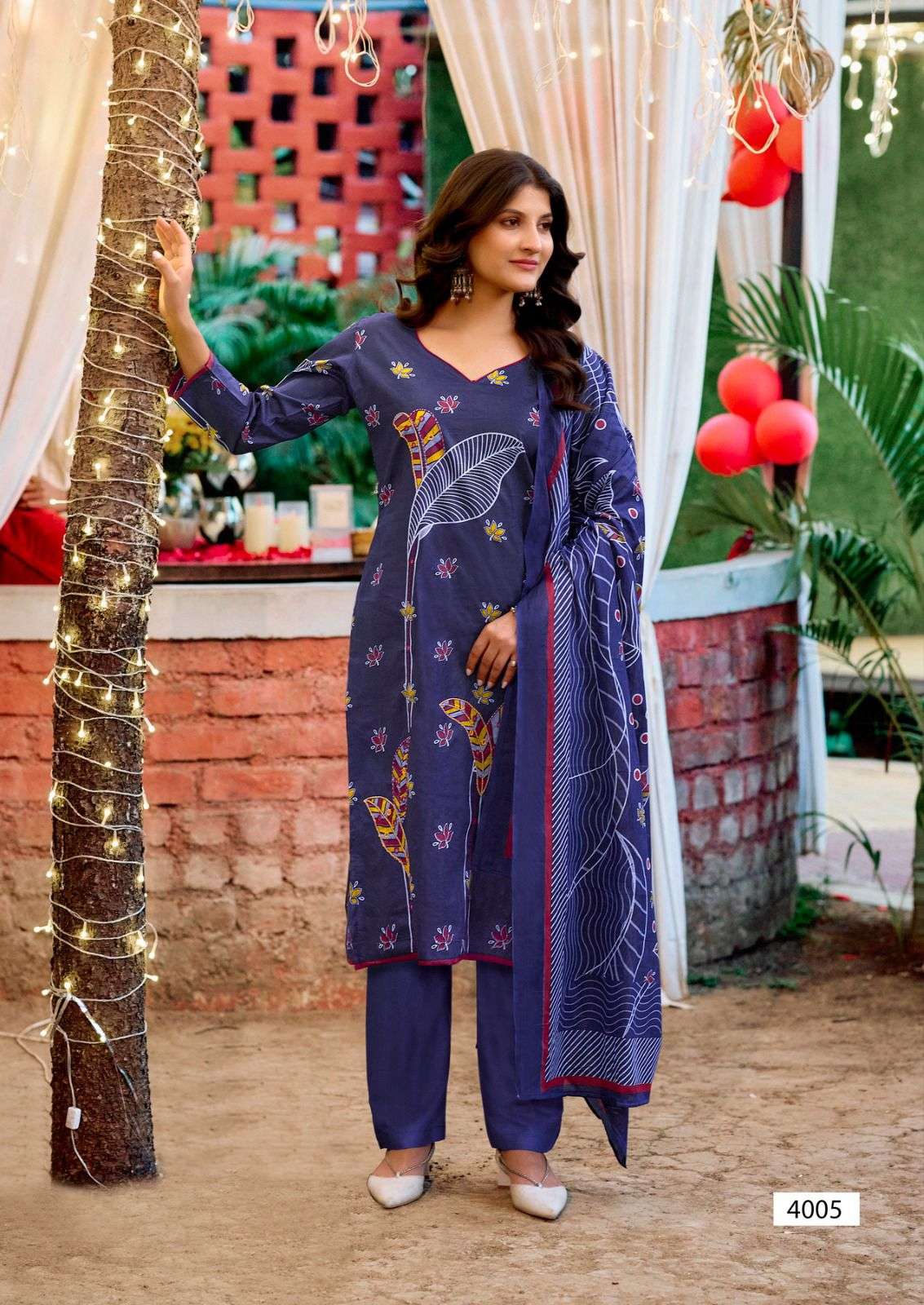 YASHIKA TRENDS DUA VOL 4 