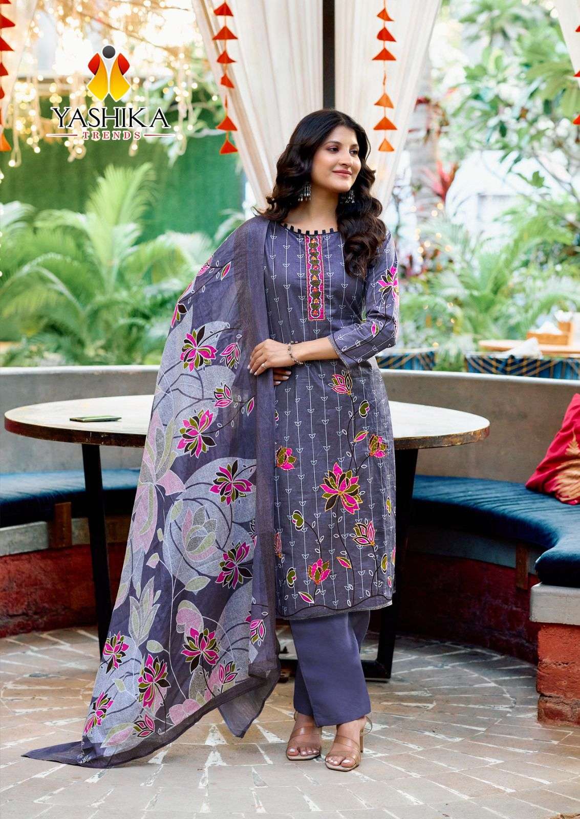 YASHIKA TRENDS DUA VOL 4 